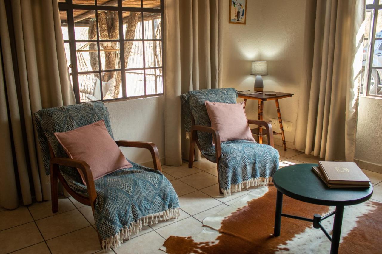 Hello Kruger Hideaway Cottage & Skilpad Studio Marloth Park Exteriör bild