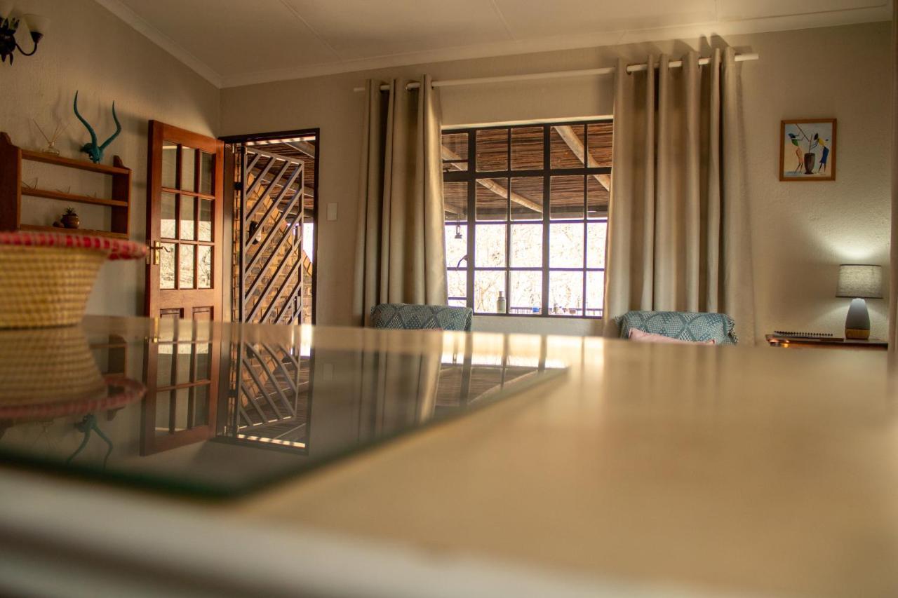 Hello Kruger Hideaway Cottage & Skilpad Studio Marloth Park Exteriör bild